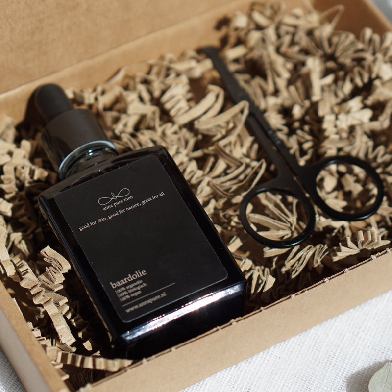 Baardolie 30 ml met baardschaar